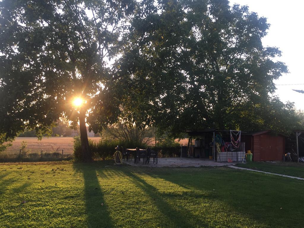 B&B Nido Sui Laghi San Donnino della Nizzola Экстерьер фото